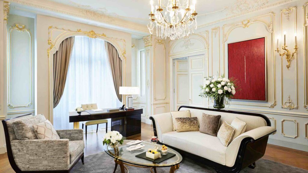 The Historic Suite - Living Room The Peninsula Paris Distinction Palace hotels in Paris